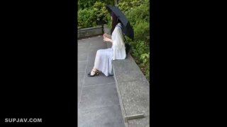 私拍美胸模特看了巨乳免不了会被摸个几把